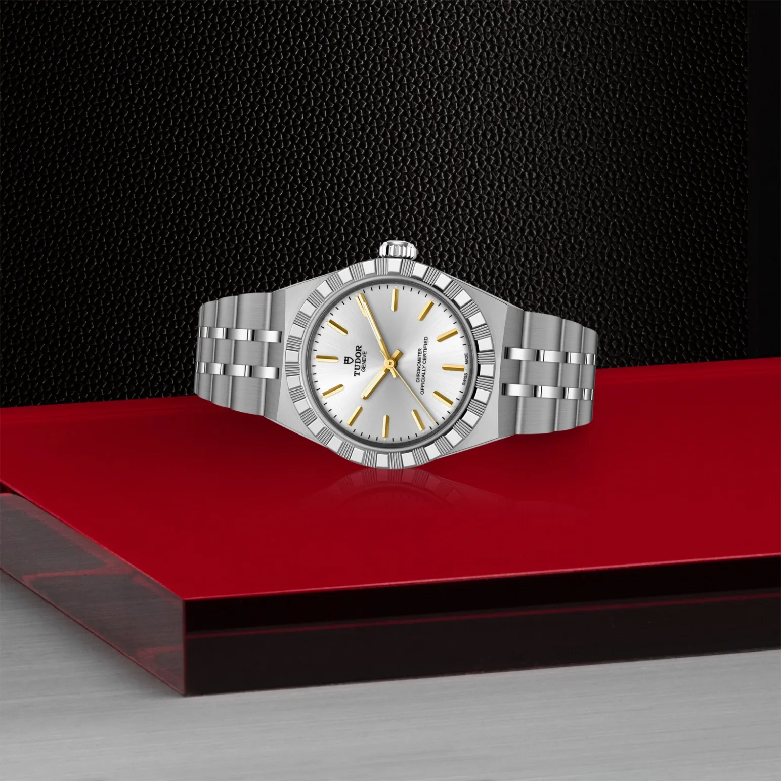 TUDOR Royal