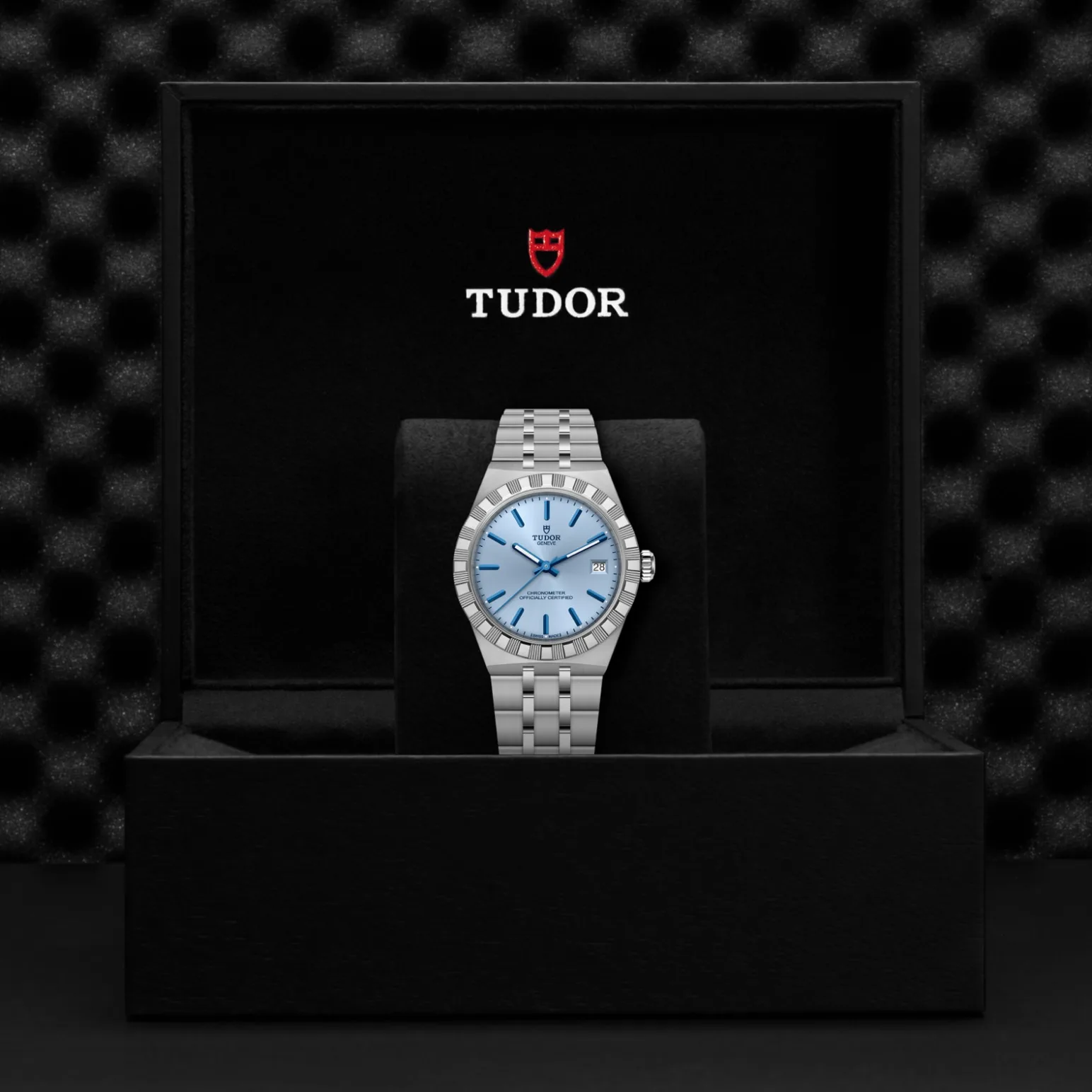 TUDOR Royal
