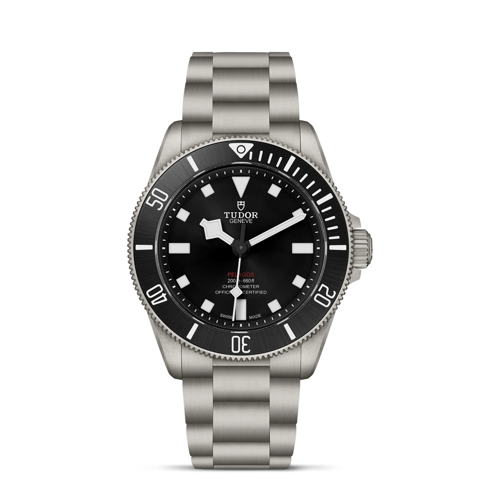 Pelagos 39, con Dial Black sunray satin finish with sandblasted flange and monobloc luminescent ceramic composite hour markersy Bisel Grade 2 titanium unidirectional rotating bezel with insert in sunray satin finish ceramic and luminous material