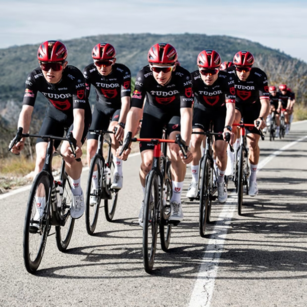PRO CYCLING TEAM